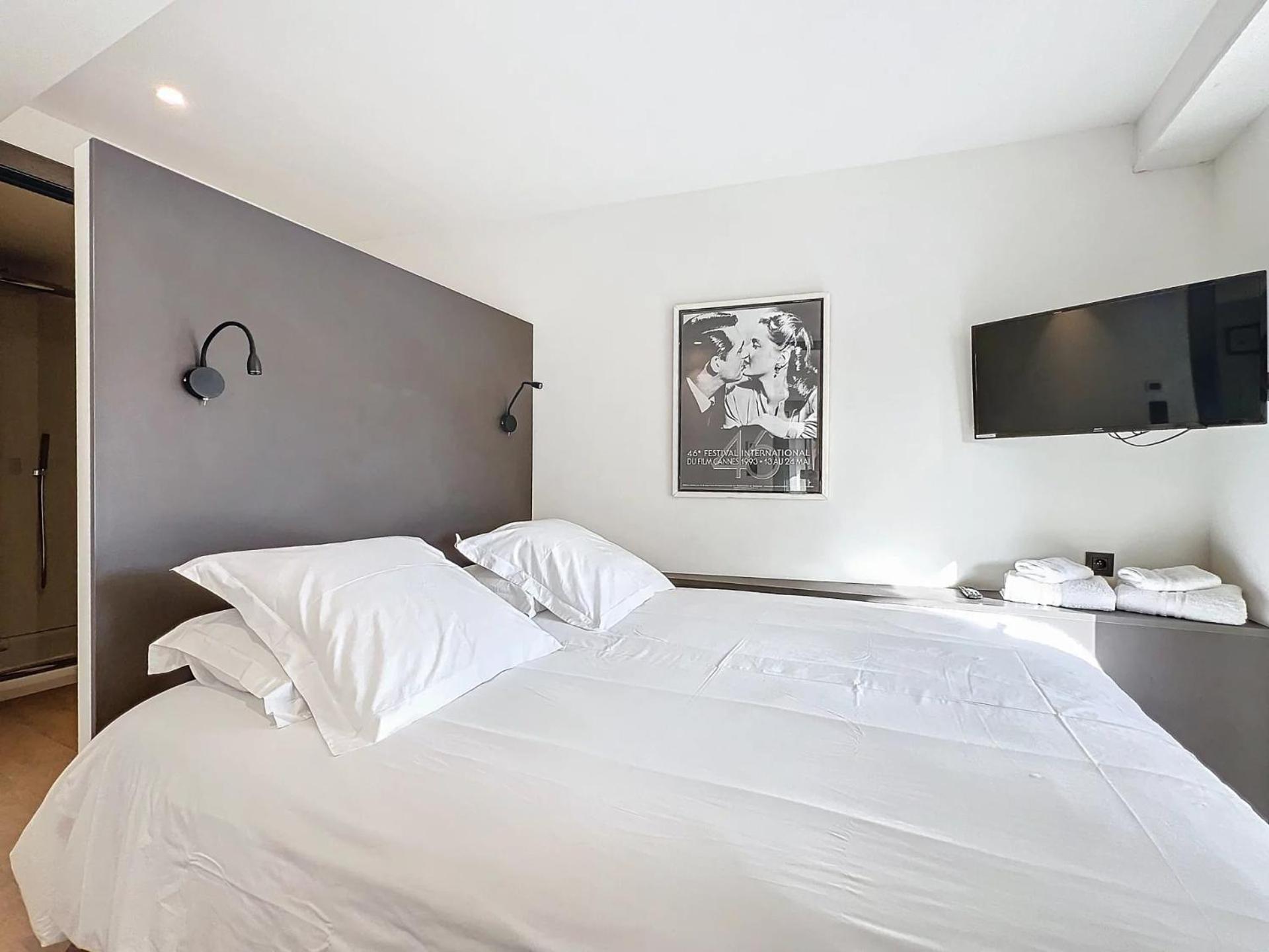 3P Between Croisette Beaches And Antibes Street 戛纳 外观 照片